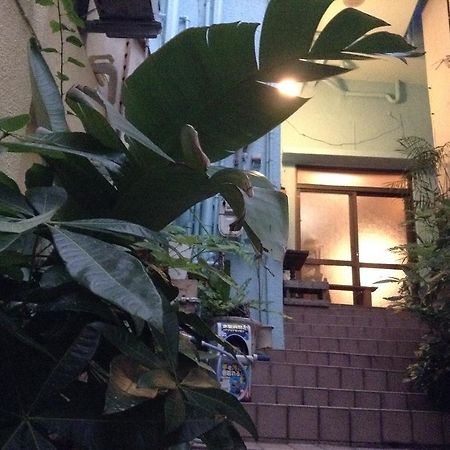 Asahi Guest House Naha Buitenkant foto